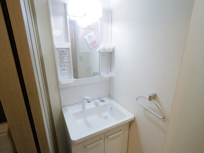 物件内観写真12　(洗面)