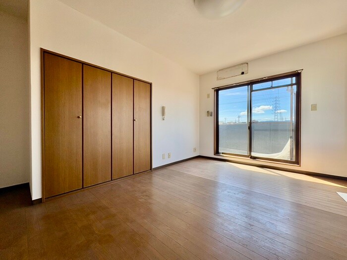 物件内観写真17　(居室)