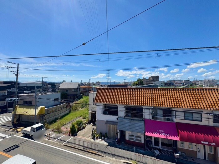 物件内観写真22　(室内からの展望)