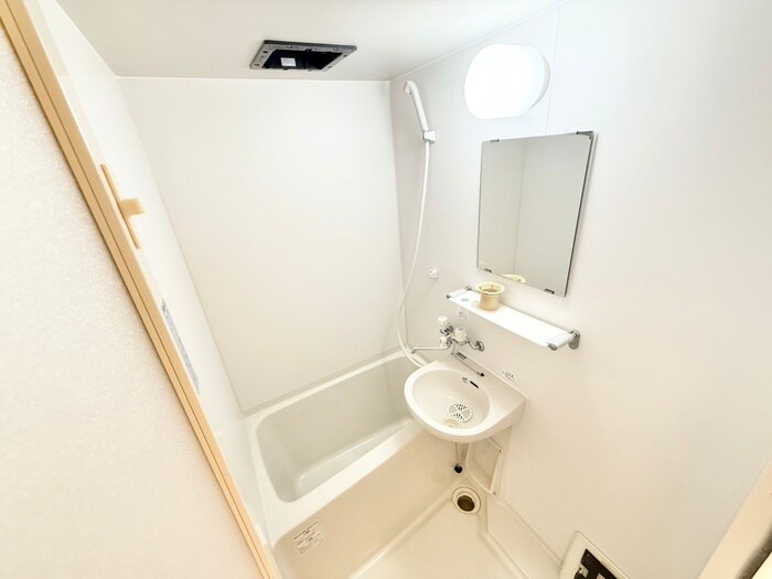 物件内観写真12　(バス／シャワールーム等)