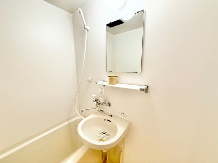 物件内観写真14　(洗面)