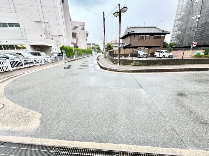 物件外観写真6　(周辺環境)