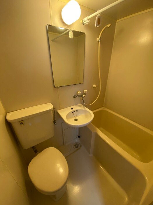 物件内観写真13　(バス／シャワールーム等)