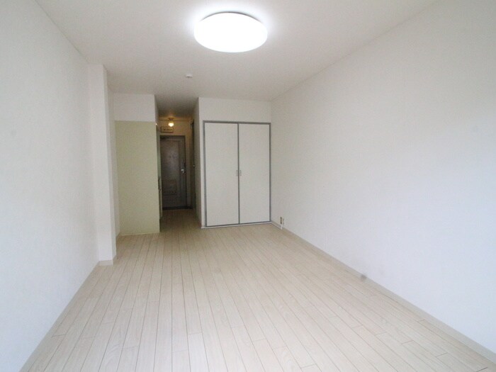 物件内観写真13　(居室)