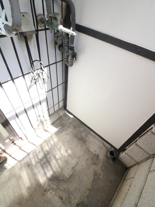 物件内観写真21　(洗濯機置場)