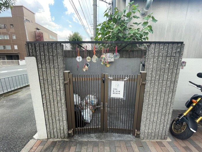 物件外観写真3　(建物設備)