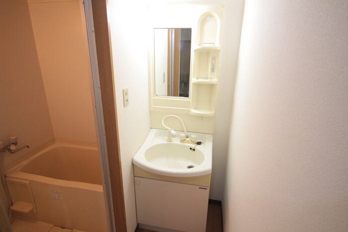 物件内観写真11　(洗面)