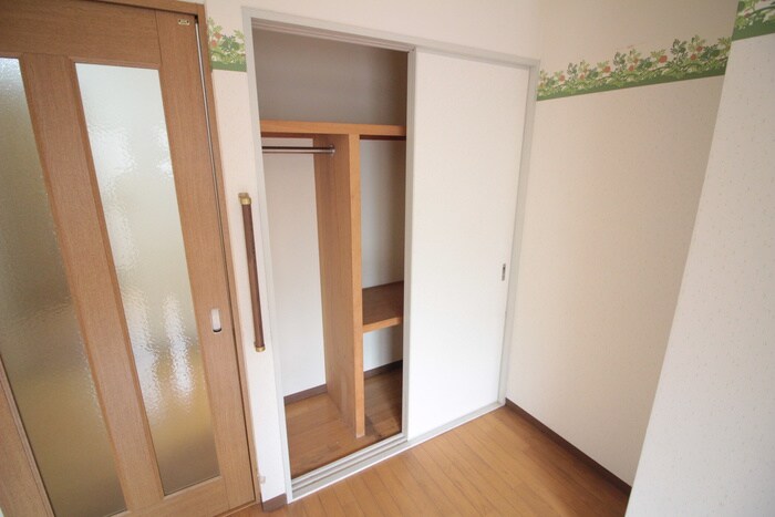 物件内観写真15　(収納)