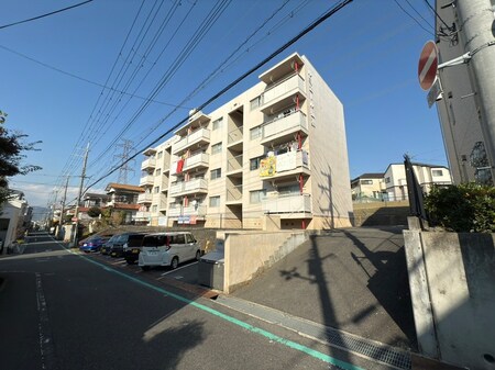 ルミエ－ル楠葉外観写真