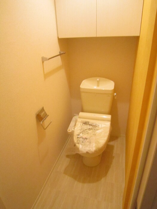 物件内観写真16　(トイレ)