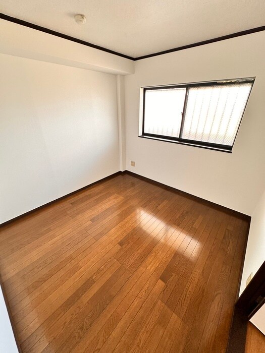 物件内観写真16　(居室)