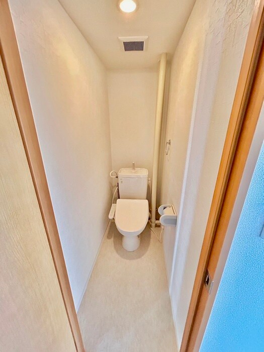 物件内観写真10　(トイレ)