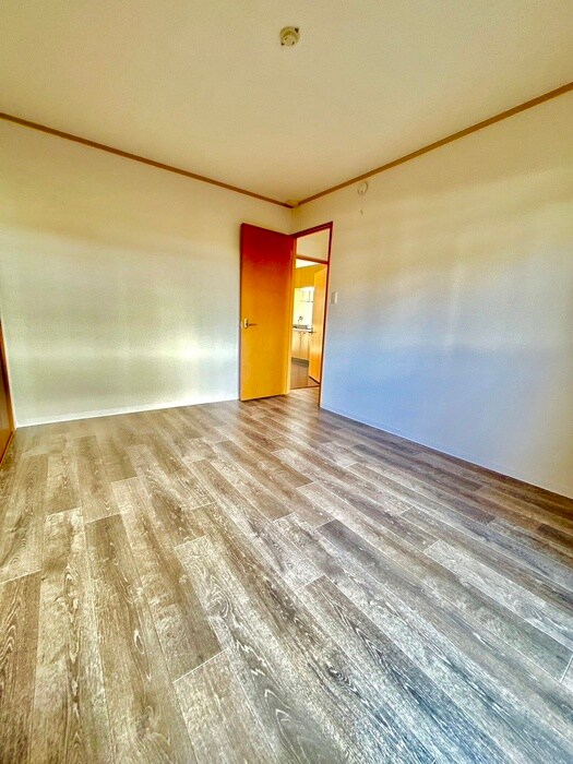 物件内観写真22　(居室)