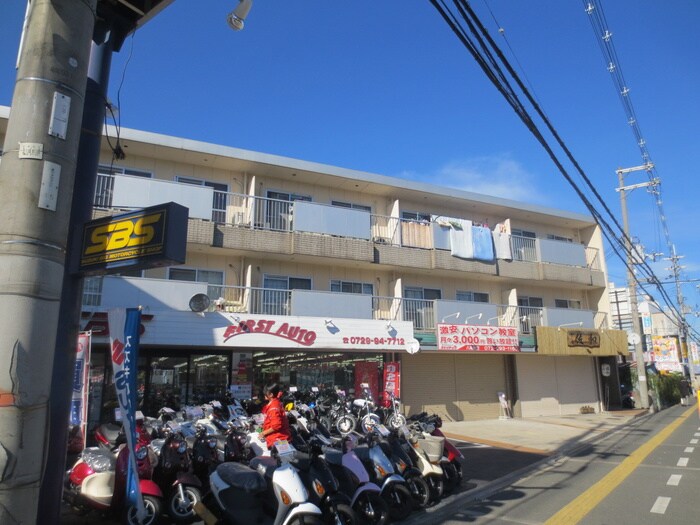 物件外観写真2　(外観写真)