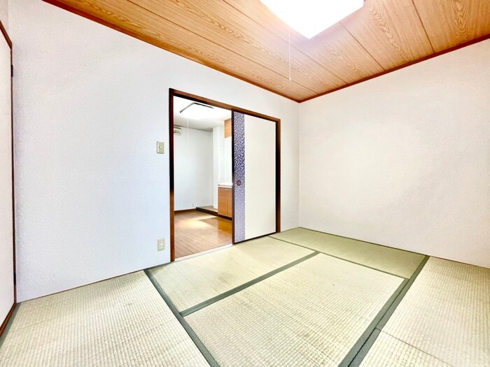 物件内観写真11　(居室)