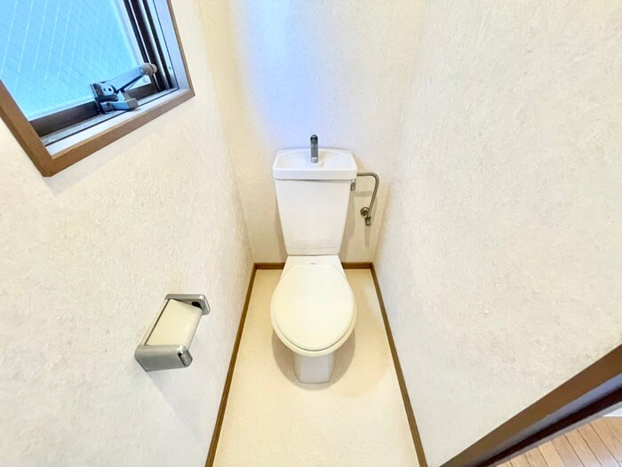 物件内観写真15　(トイレ)