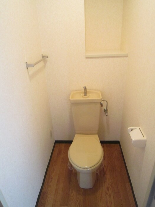 物件内観写真16　(トイレ)