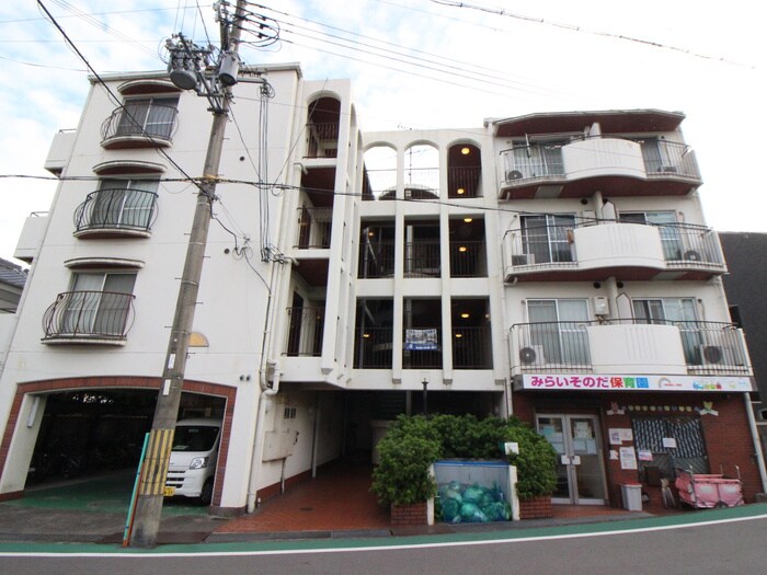 物件外観写真5　(外観写真)