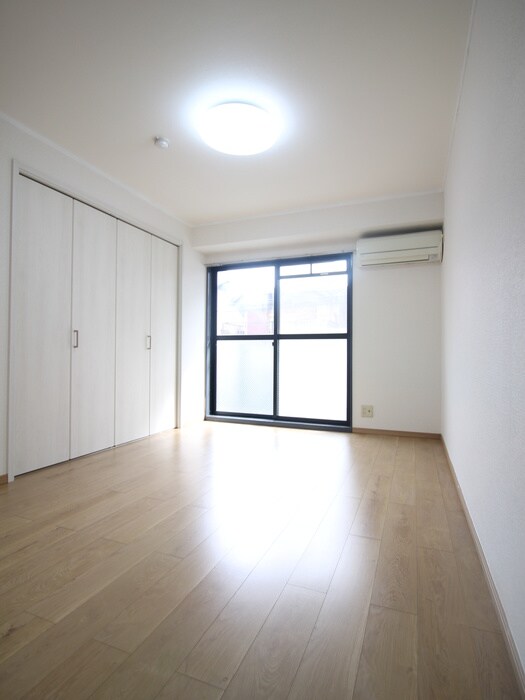 物件内観写真21　(居室)