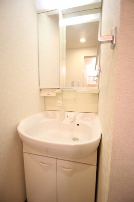 物件内観写真9　(洗面)