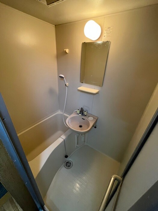 物件内観写真12　(バス／シャワールーム等)