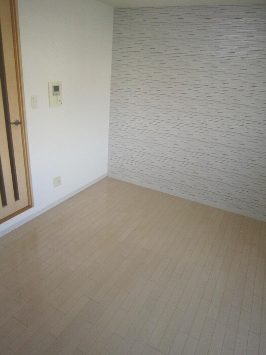 物件内観写真16　(居室)