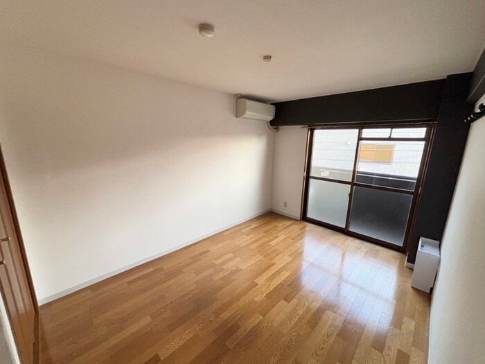 物件内観写真22　(居室)