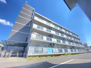 ヴィラデグラン外観写真