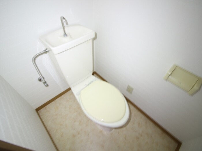 物件内観写真11　(トイレ)