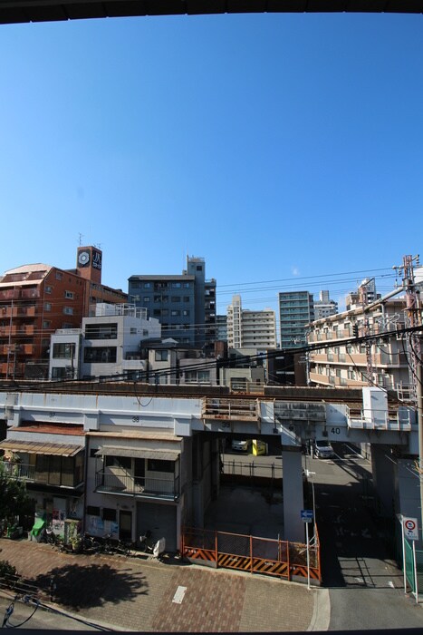 物件内観写真18　(室内からの展望)