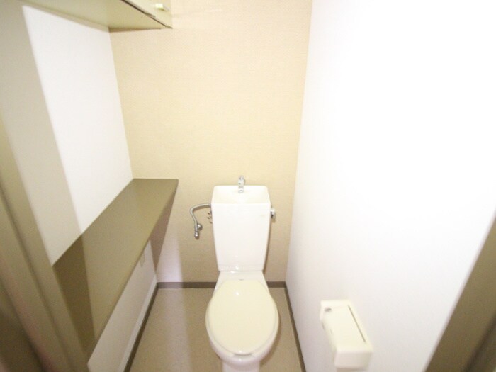 物件内観写真14　(トイレ)