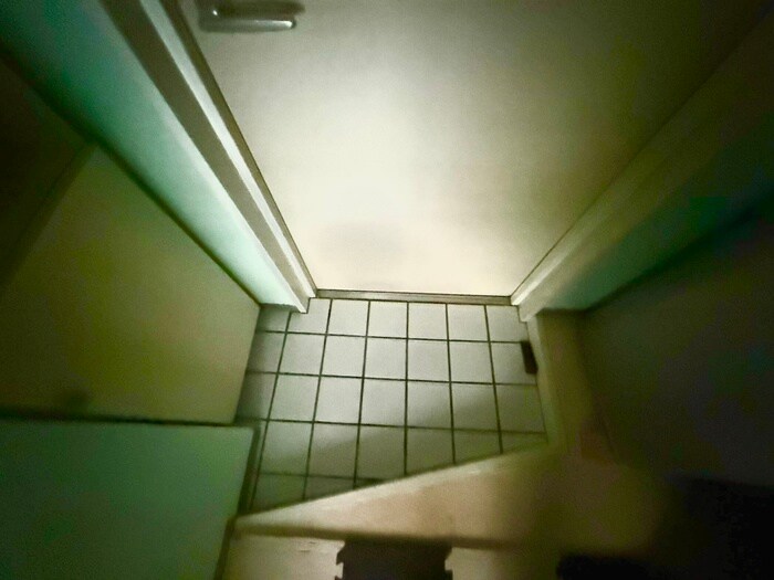 物件内観写真7　(玄関)