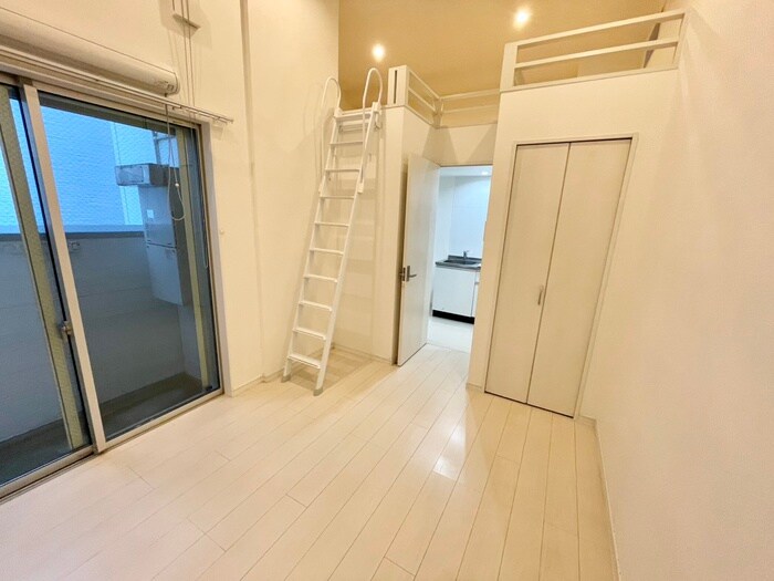 物件内観写真8　(居室)