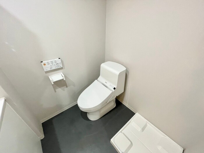 物件内観写真13　(トイレ)