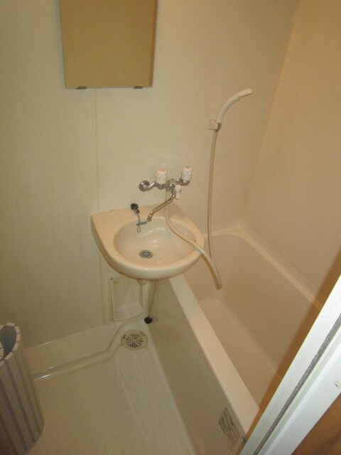 物件内観写真12　(バス／シャワールーム等)