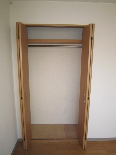 物件内観写真14　(収納)