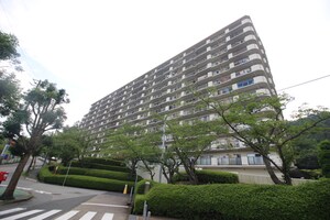 ｻﾝﾊｲﾂ宝塚五月台B棟(706)外観写真
