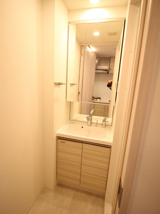 物件内観写真8　(洗面)