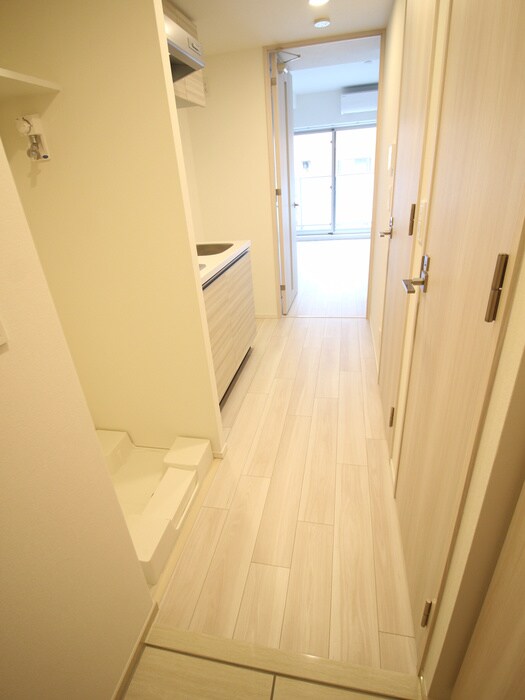 物件内観写真15　(廊下)