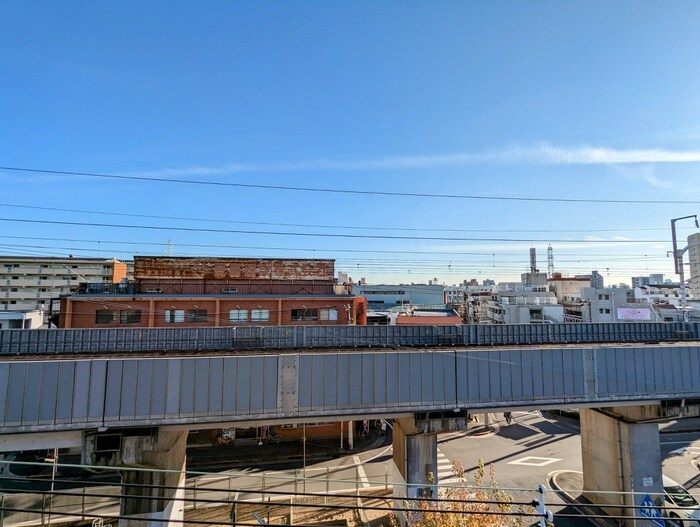 物件内観写真16　(室内からの展望)