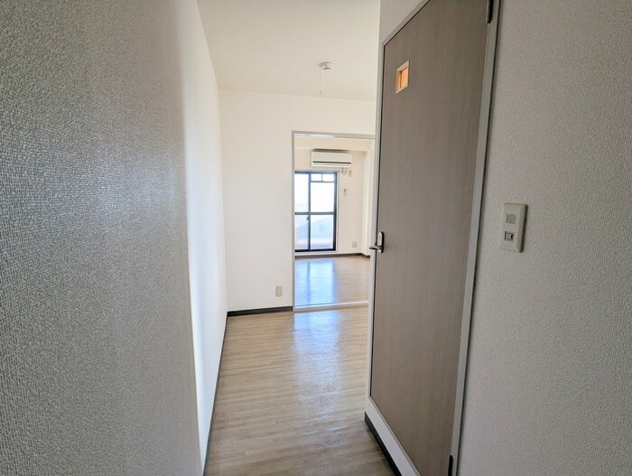 物件内観写真19　(廊下)