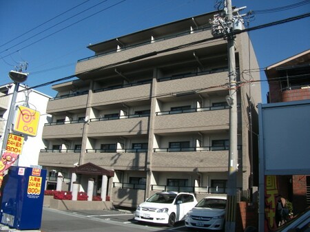 セルジュYS東園田外観写真
