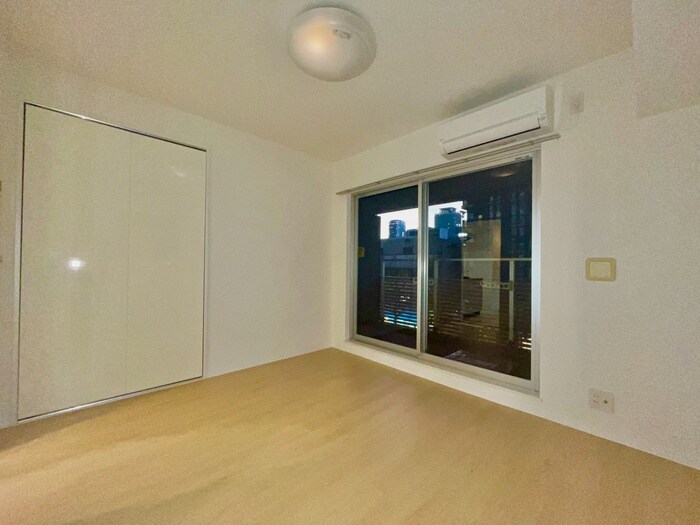 物件内観写真11　(居室)