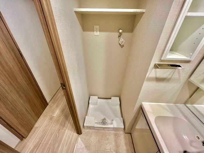 物件内観写真19　(洗濯機置場)