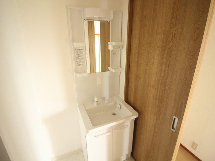 物件内観写真12　(洗面)