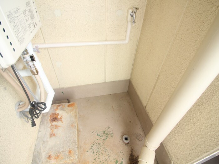 物件内観写真19　(洗濯機置場)