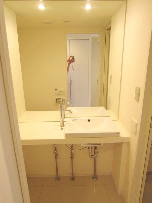 物件内観写真9　(洗面)