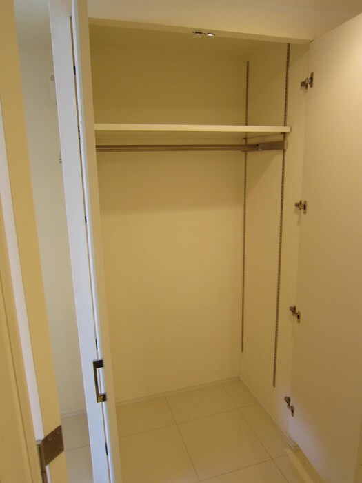 物件内観写真14　(収納)