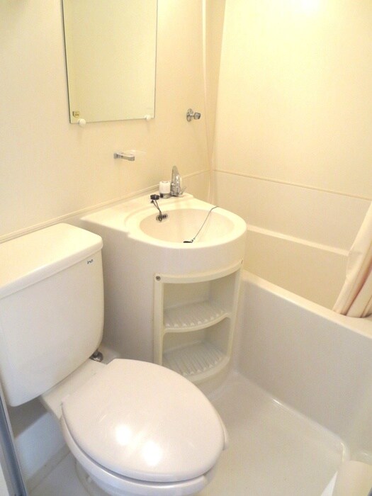 物件内観写真10　(バス／シャワールーム等)