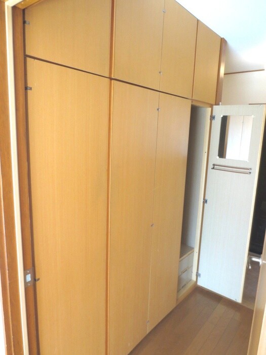 物件内観写真11　(収納)